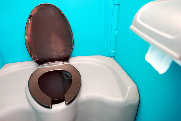 Best Sanitation services for porta potties  in Elmwood Park, NJ