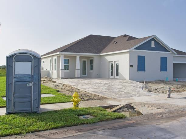 Best Portable restroom trailer rental  in Elmwood Park, NJ